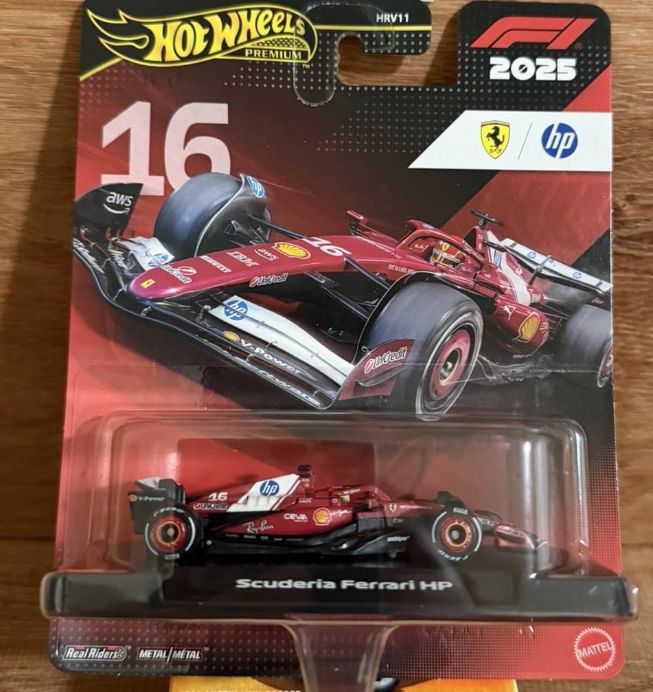 Scuderia Ferrari HP (#16)