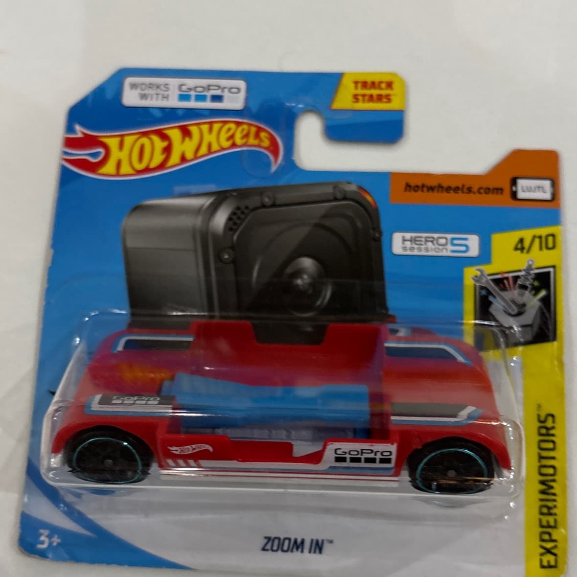 Zoom In