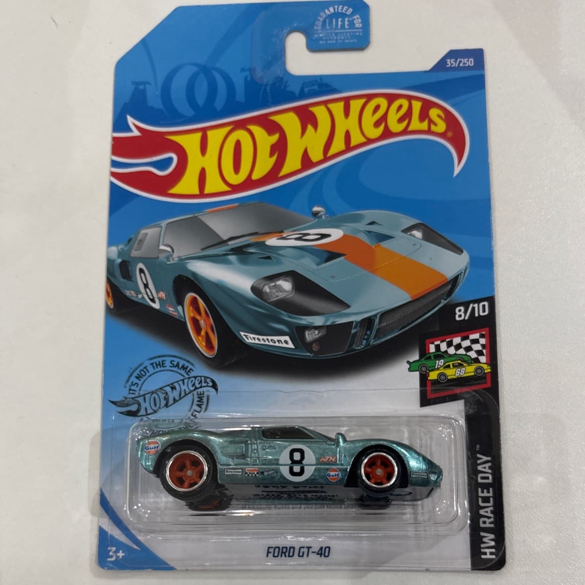 Ford GT-40