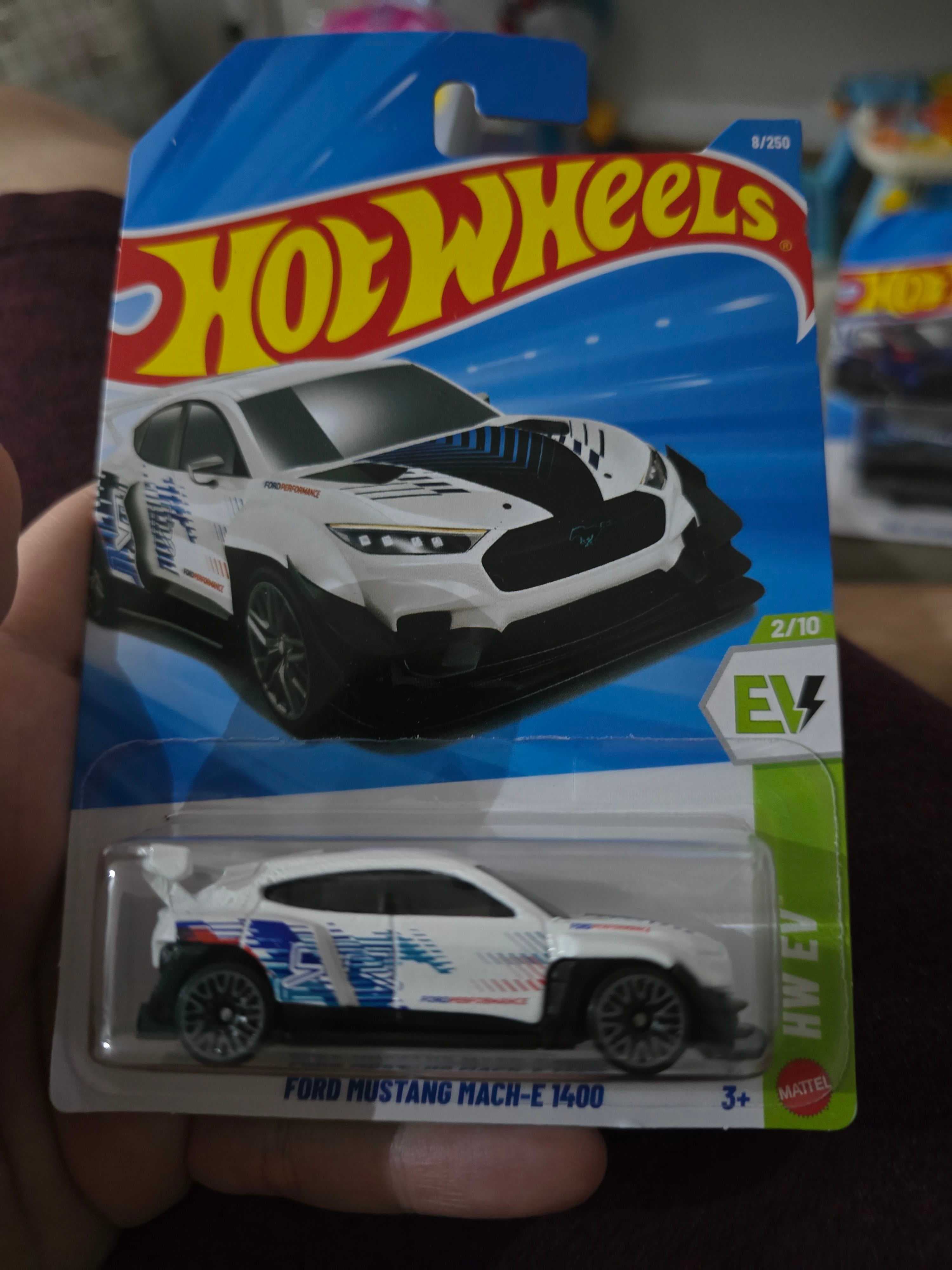 Ford Mustang Mach-E 1400 (3rd Color)