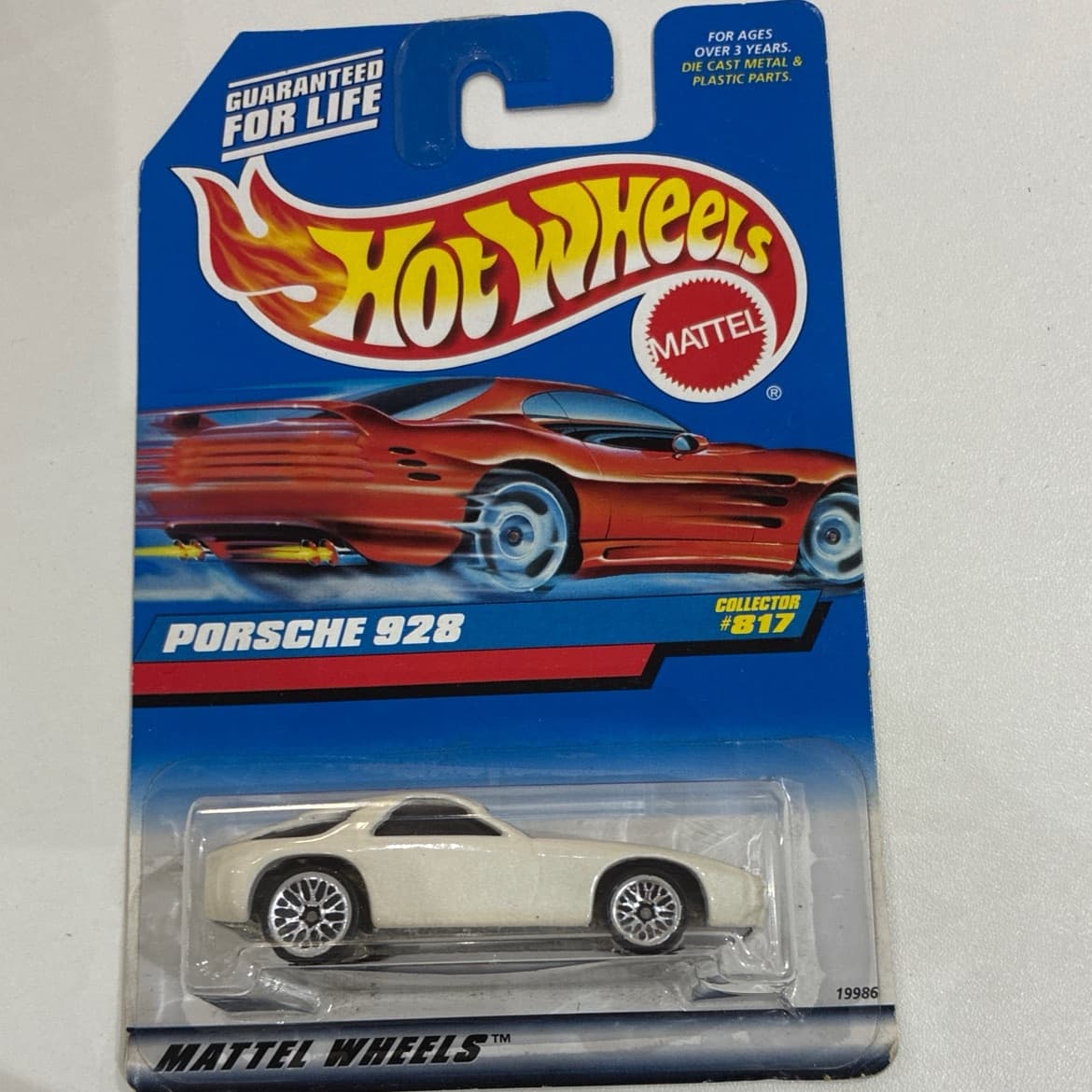 Porsche 928