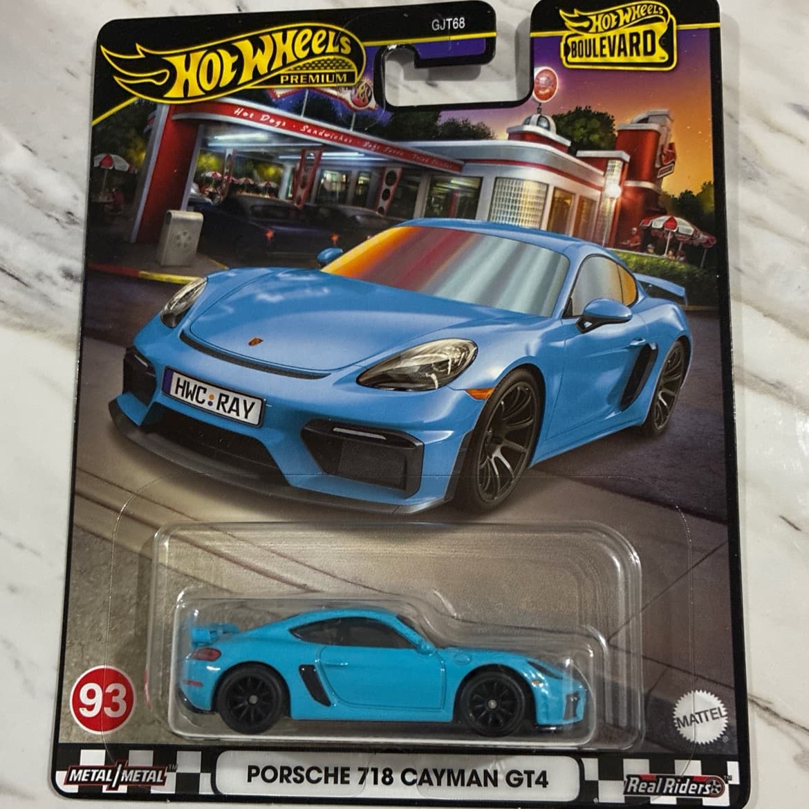 Porsche 718 Cayman GT4