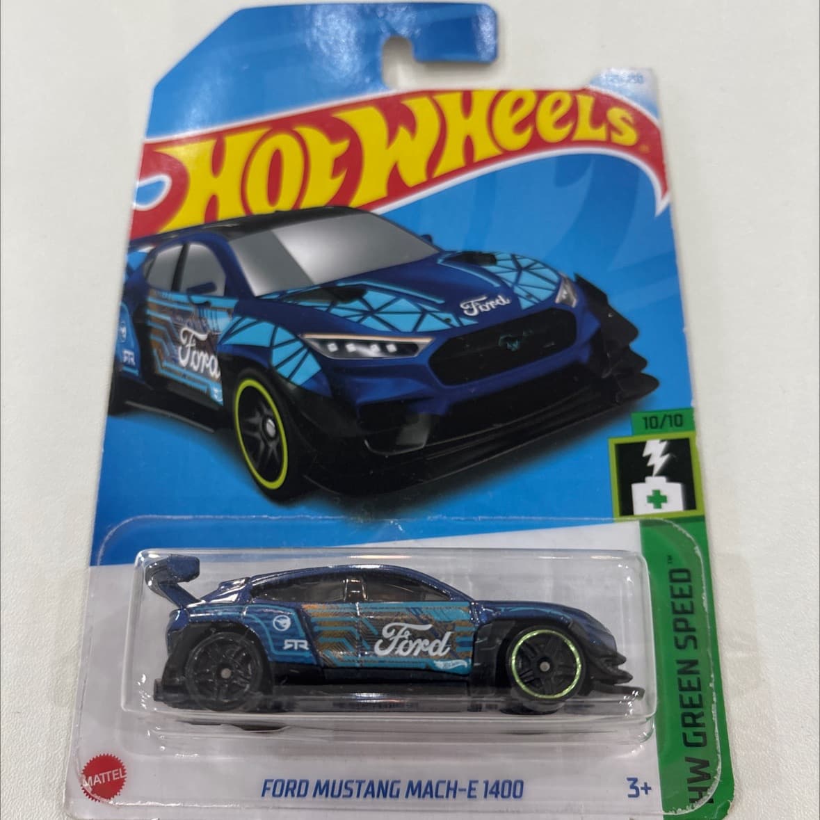 Ford Mustang Mach-E 1400