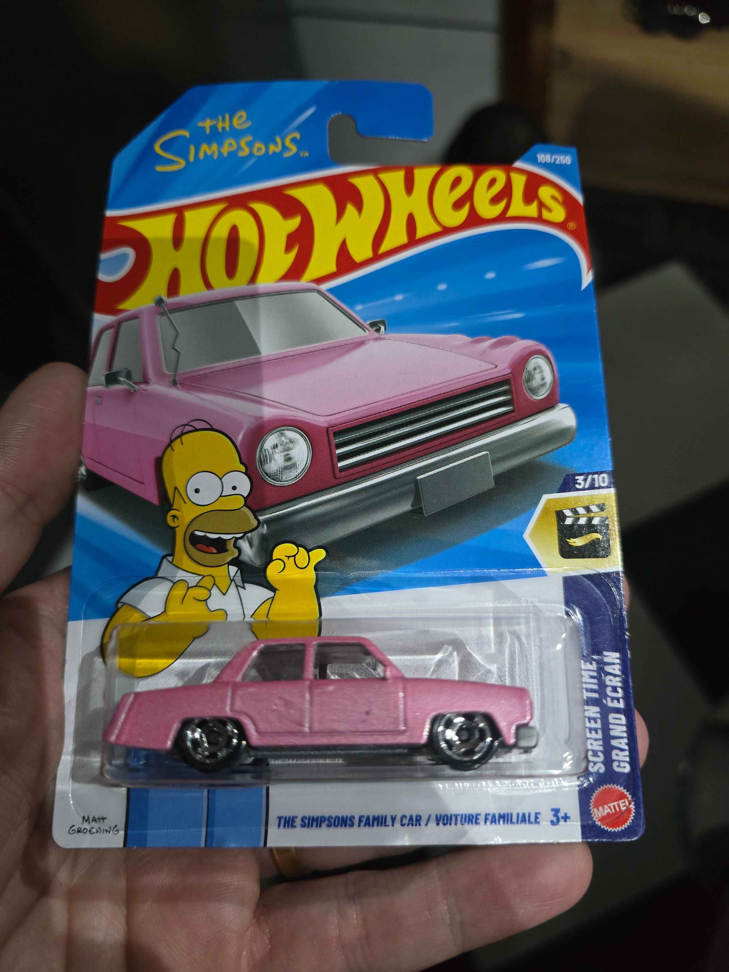 The Simpsons Family Car