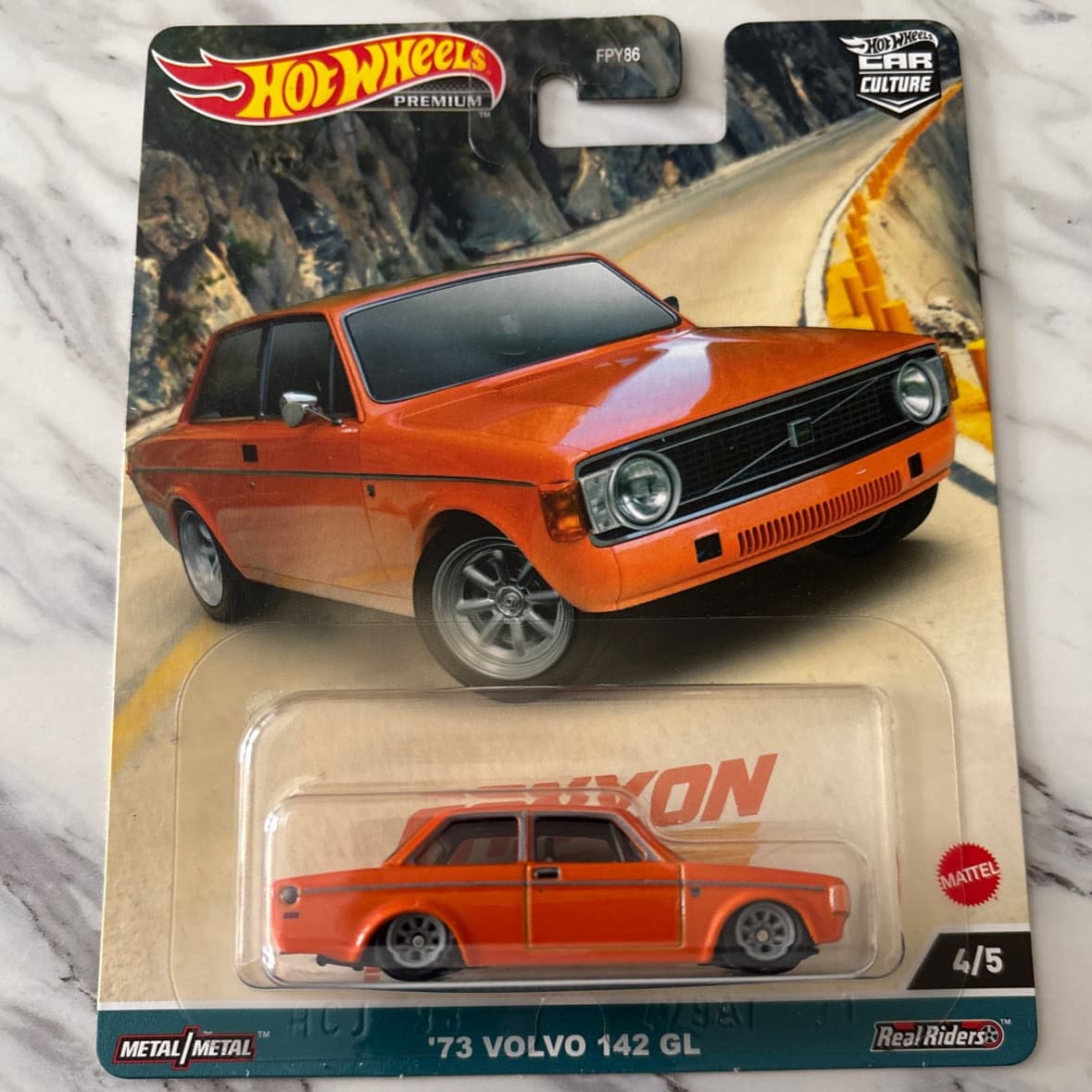 73 Volvo 142 GL