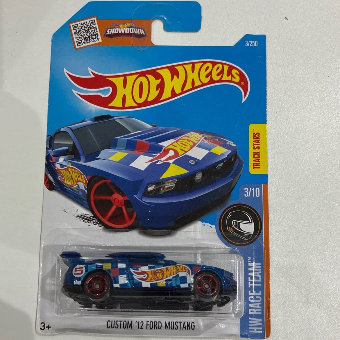 Custom 12 Ford Mustang