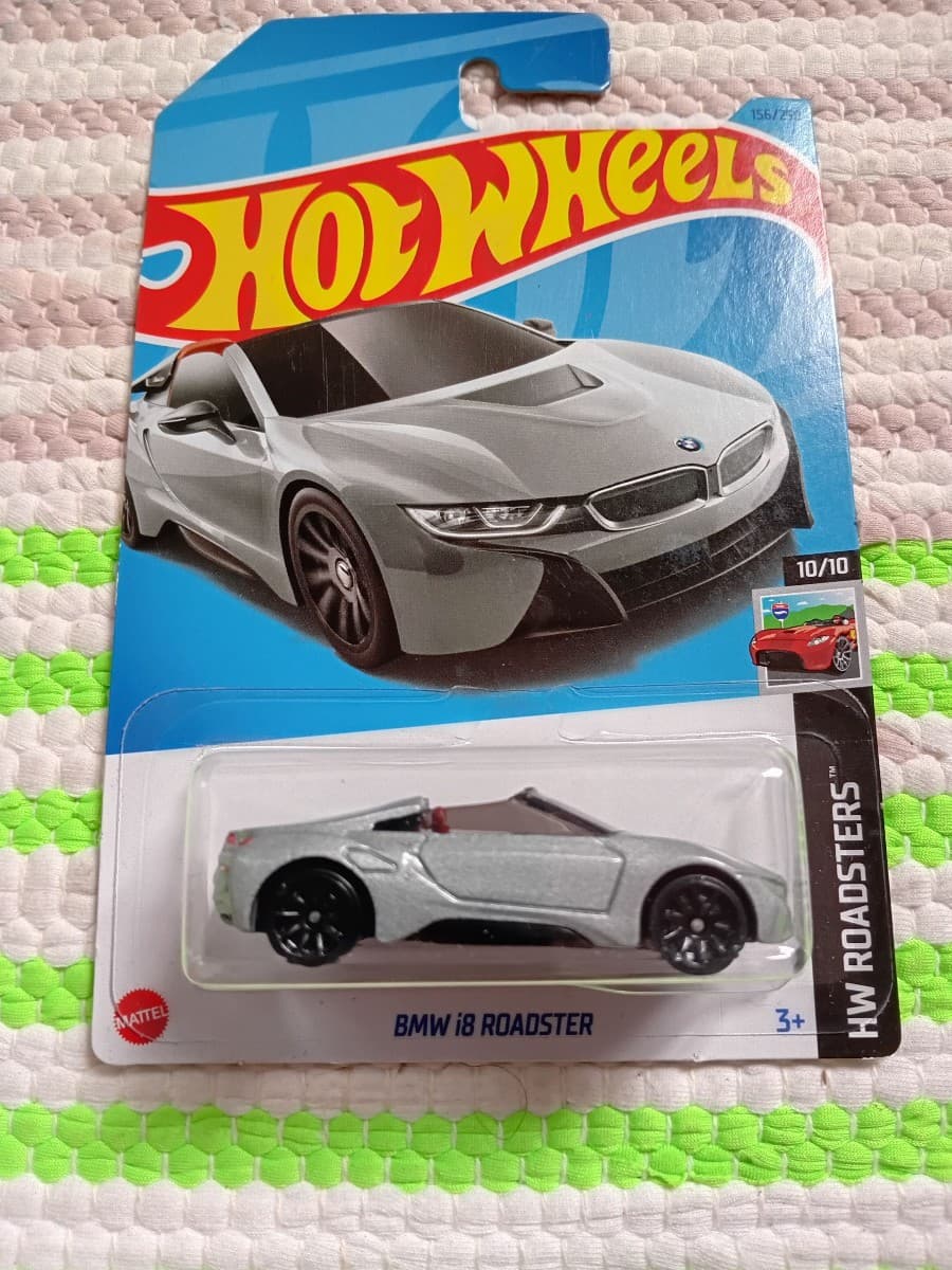 BMW i8 Roadster