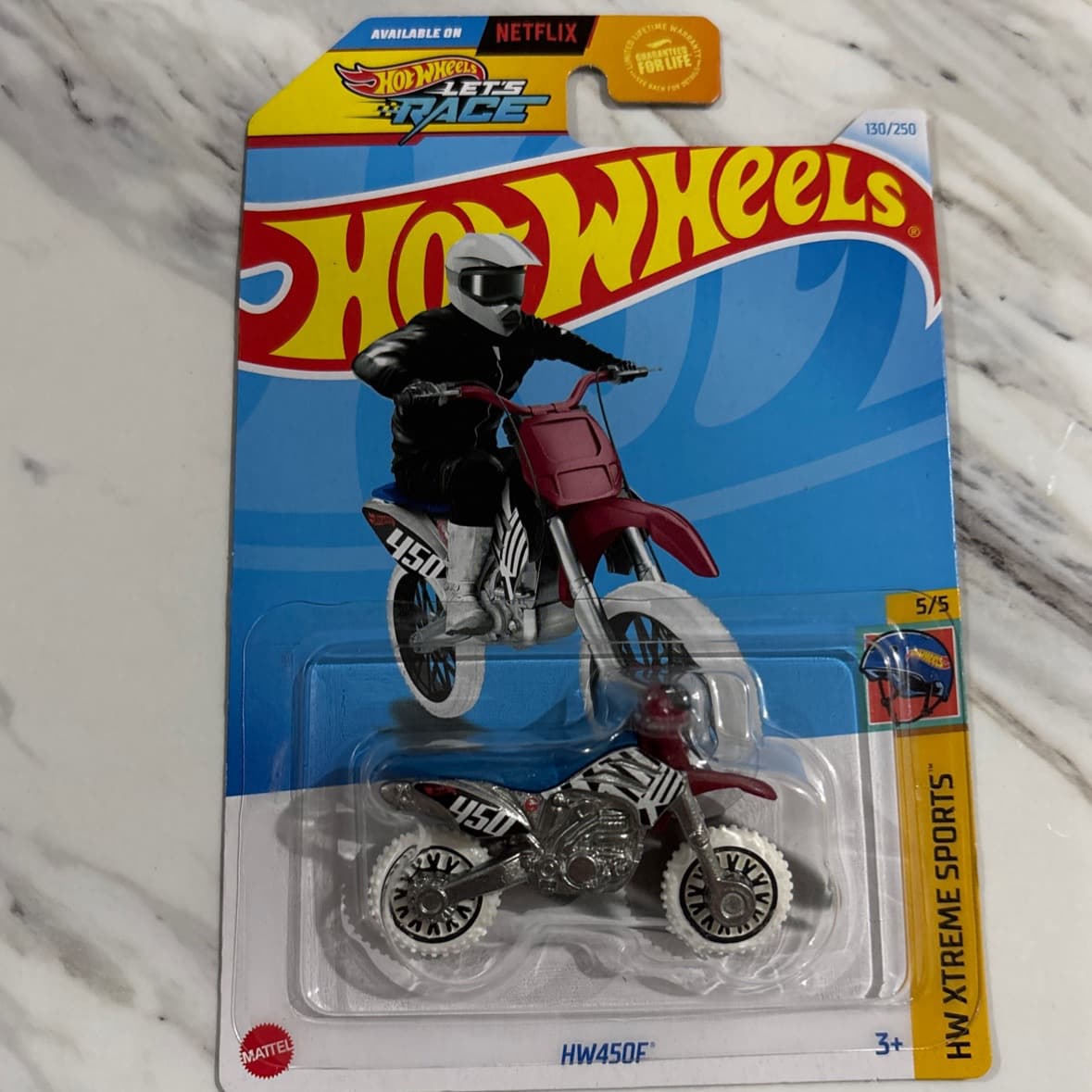 HW450F