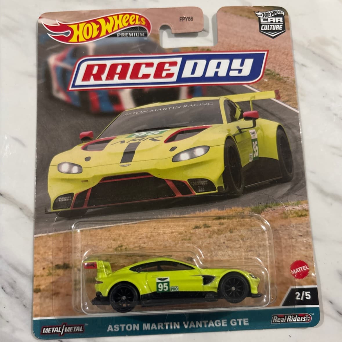 Aston Martin Vantage GTE