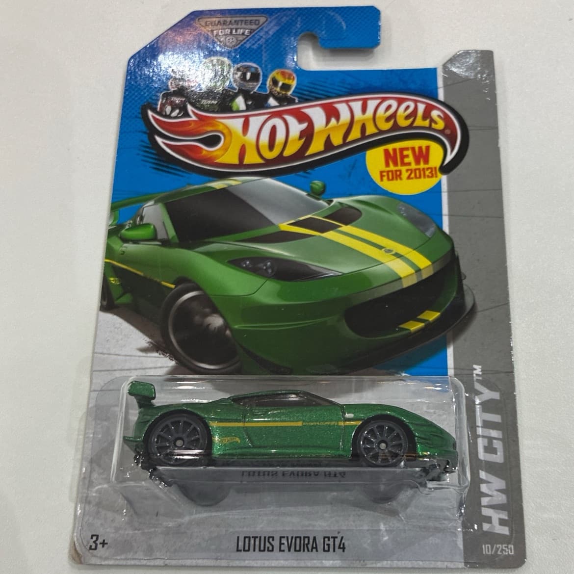 Lotus Evora GT4