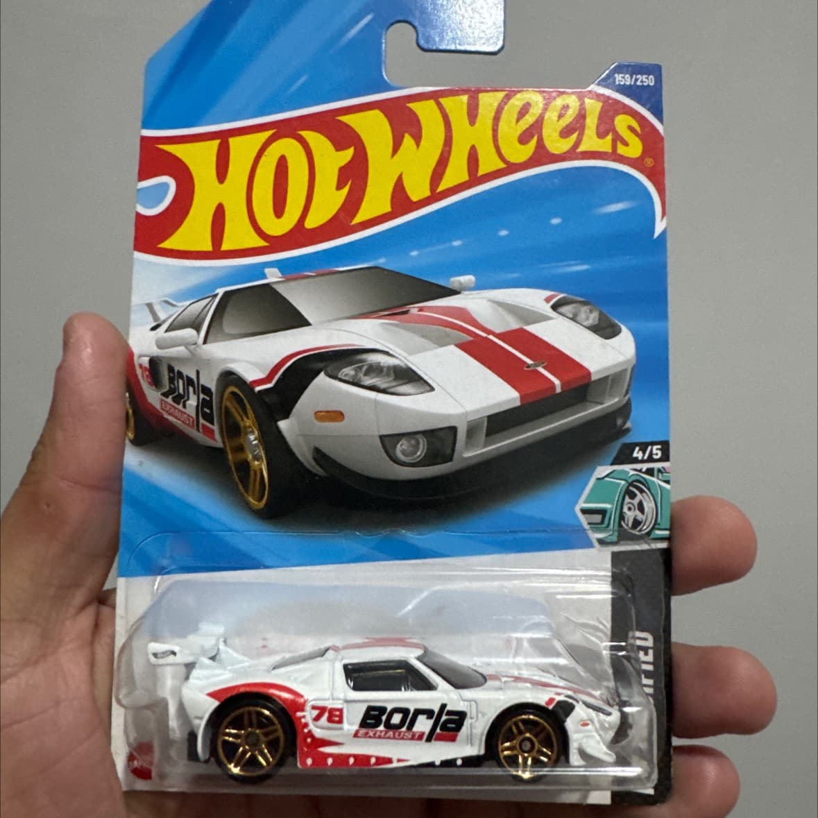 Ford GT