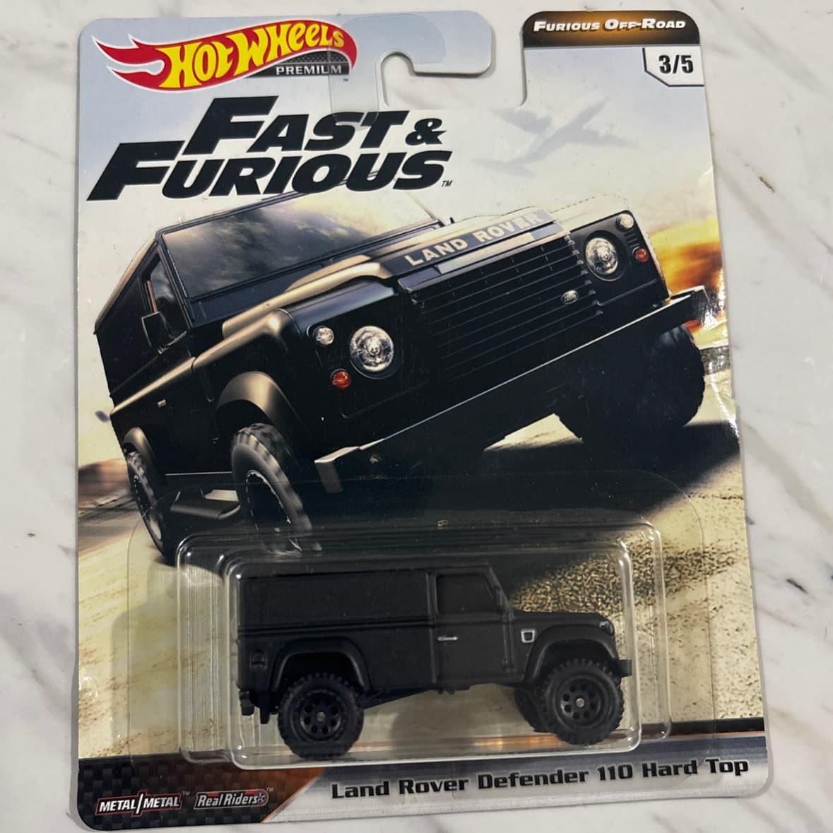 Land Rover Defender 110 Hard Top