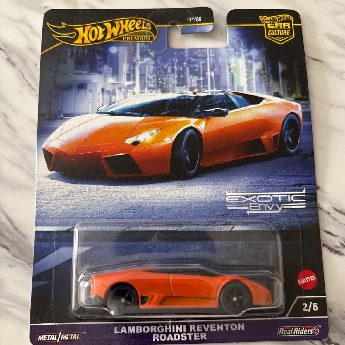 Lamborghini Reventón Roadster