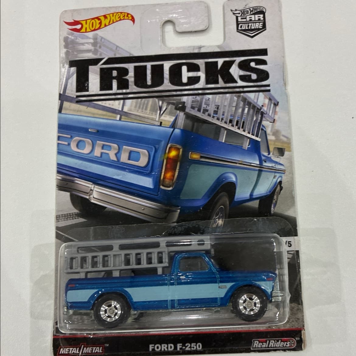 Ford F-250