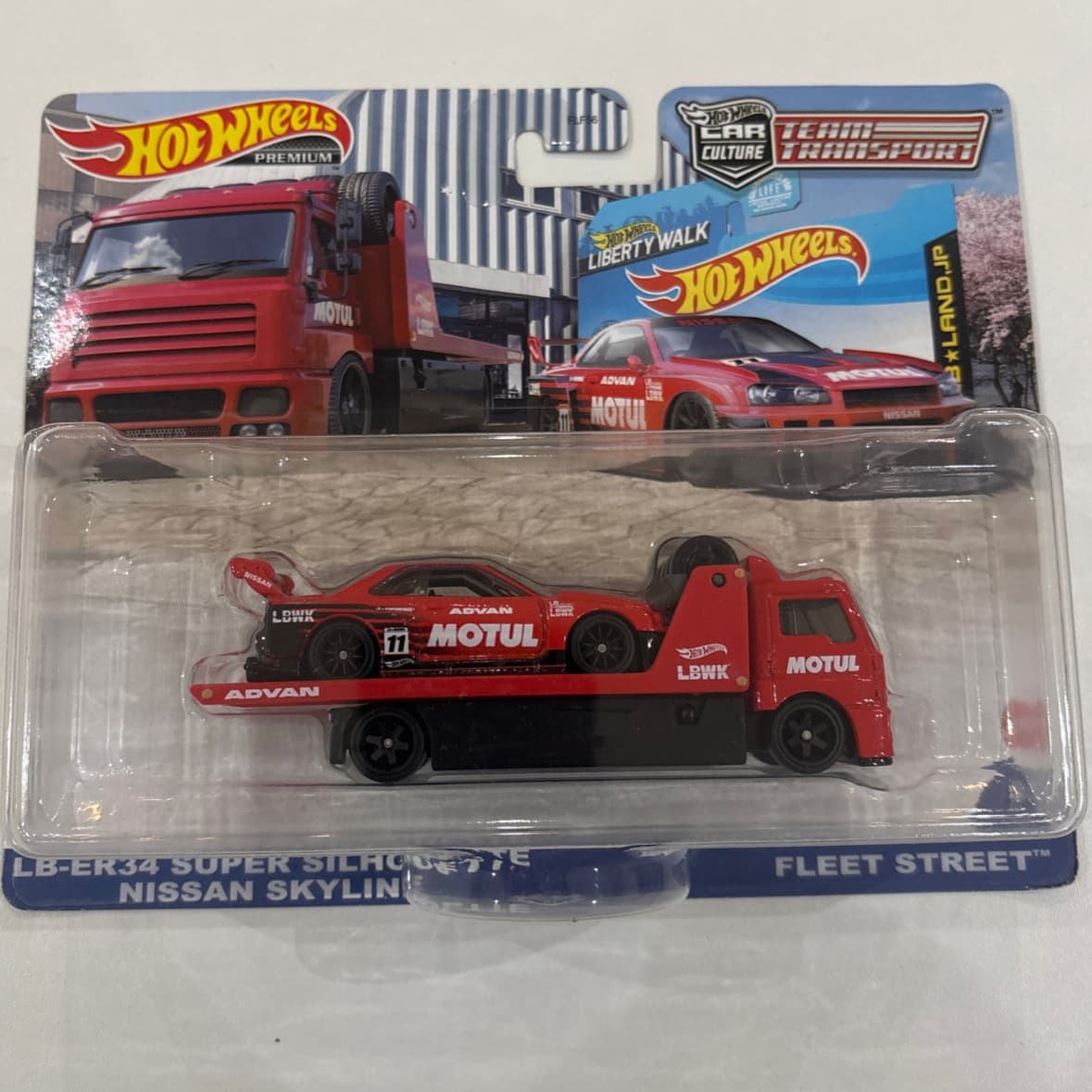 LB-ER34 Super Silhouette Nissan Skyline & Fleet Street